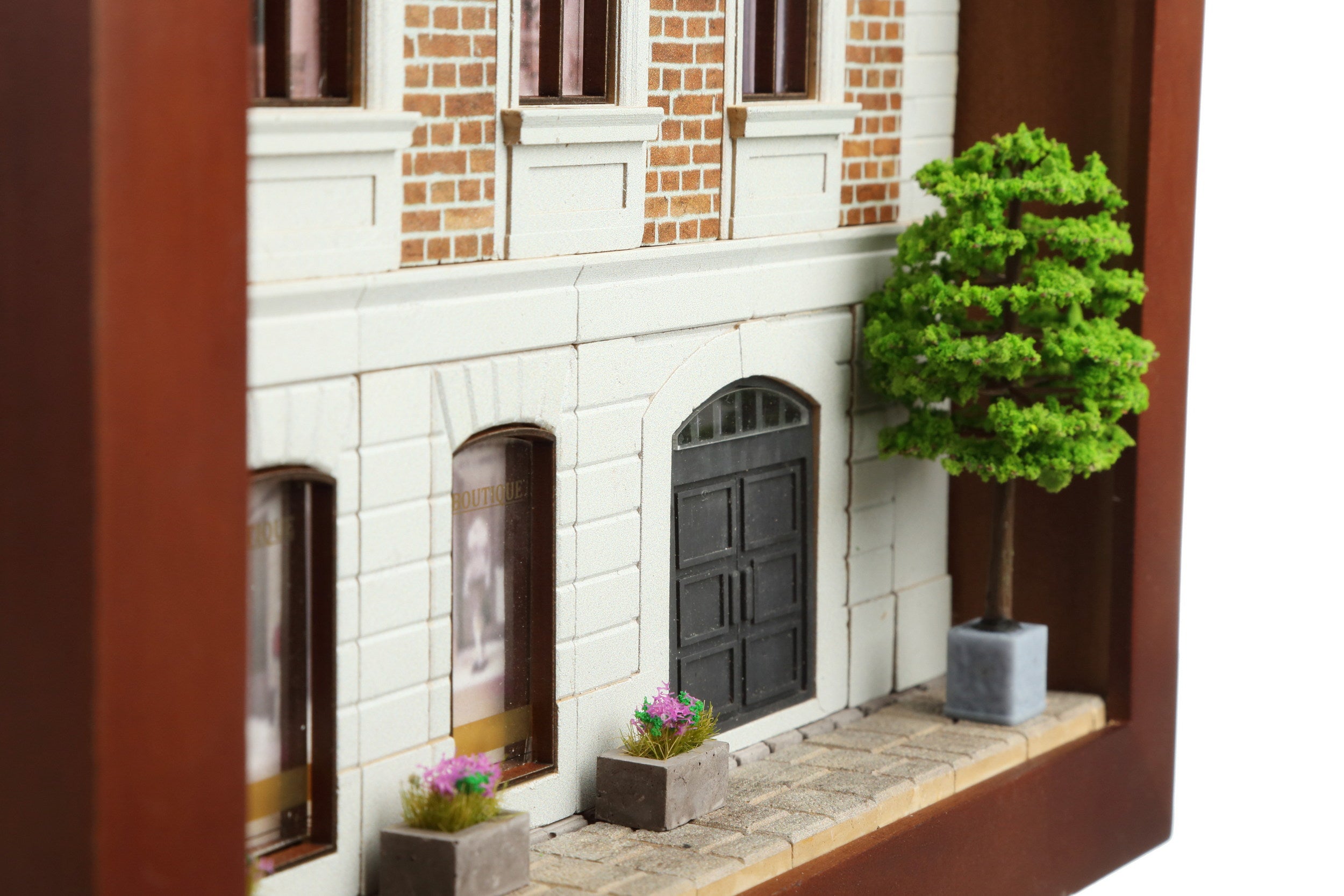 Wise Elk™ Miniature Diorama House DIY "Boutique"
