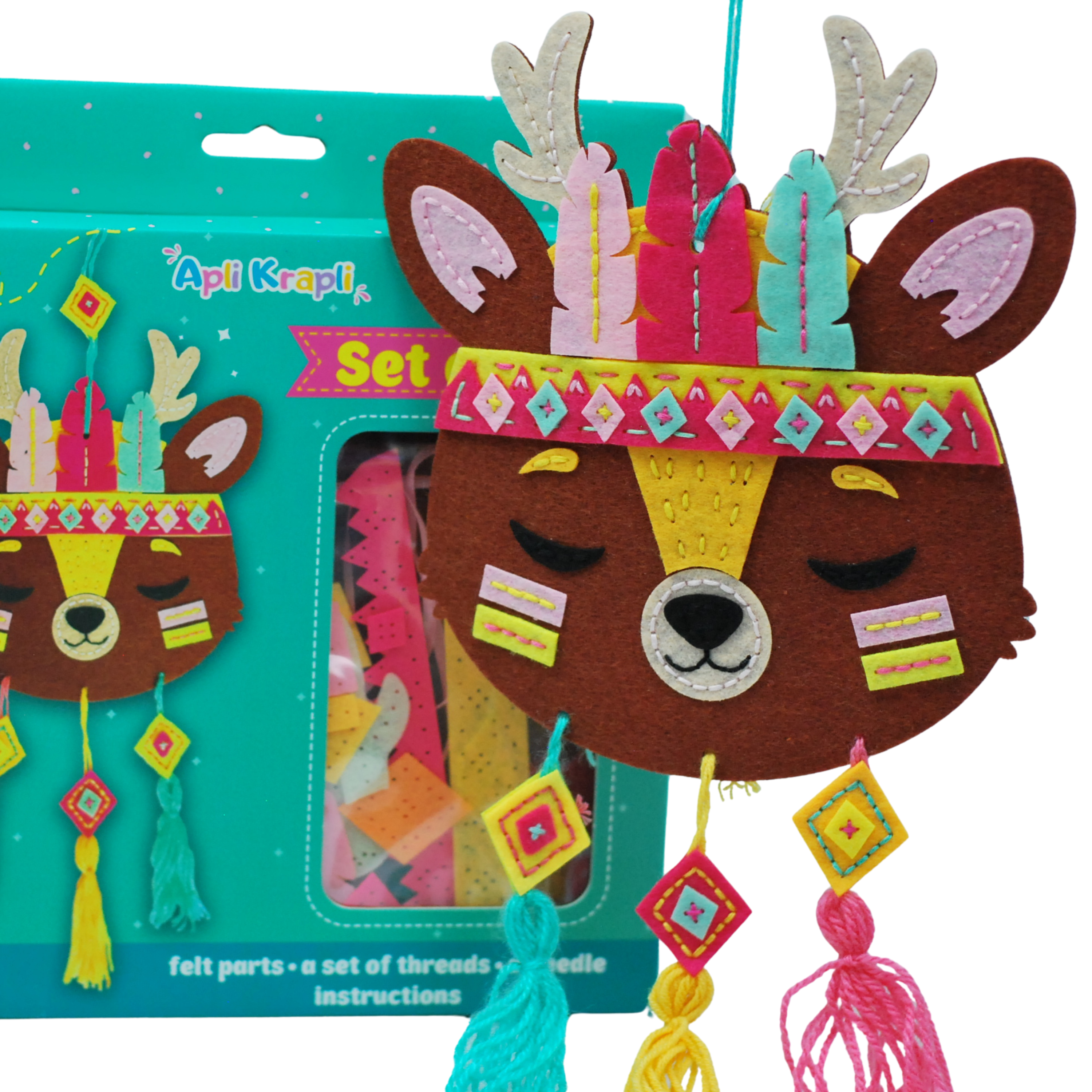 APLI Krapli - APLI Krapli Felt Wall Flag Sewing Kit Deer Precut Felt Thread & Safe Needle Ages 6+